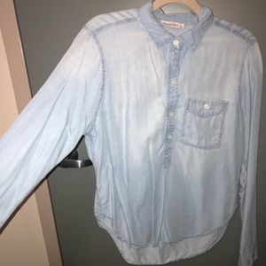 Abercrombie & Fitch top